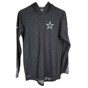 The Nike Tee On Field Apparel Dri Fit Dallas Cowboys Hooded T-Shirt Size Small